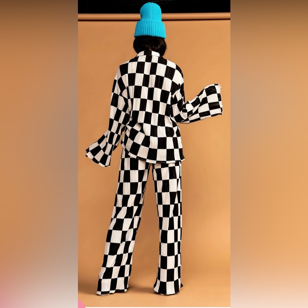 Dressed in LALA Black and White Checkerboard Button-Up Set - Picture 3 of 6